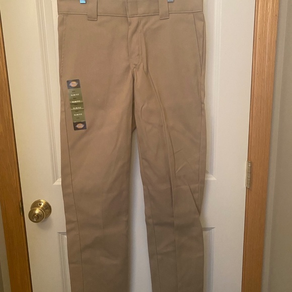 NWT Dickie’s work pants - khaki - slim fit - 32 x 32 - Picture 1 of 4